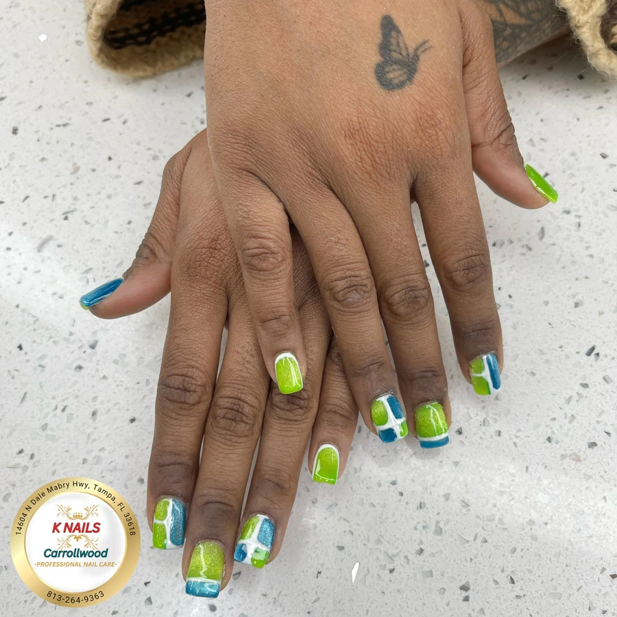 Knails